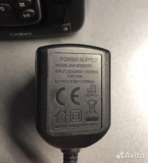 Зарядная станция Texet, телефон