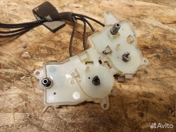 Тросики печки Ford Focus 1