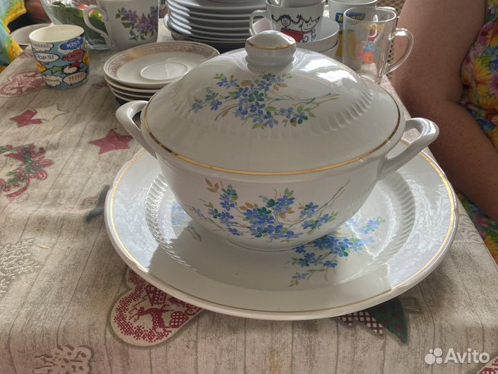 Супница с блюдом сервантное хранение