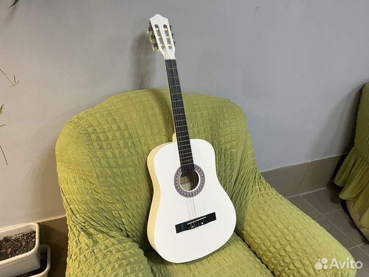 Классическая гитара