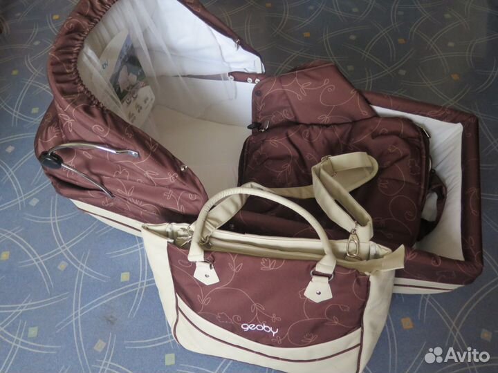 Продаю новую коляску 2 В 1 geoby C605