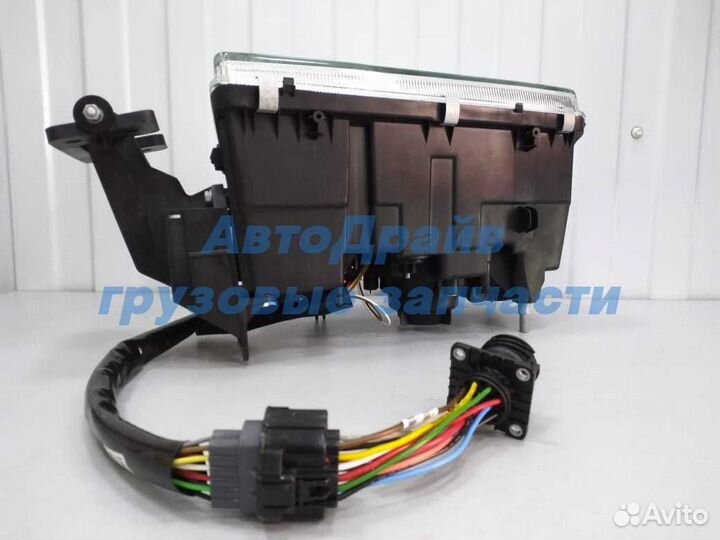 Фара правая Volvo FH FM Вольво Фш Фм