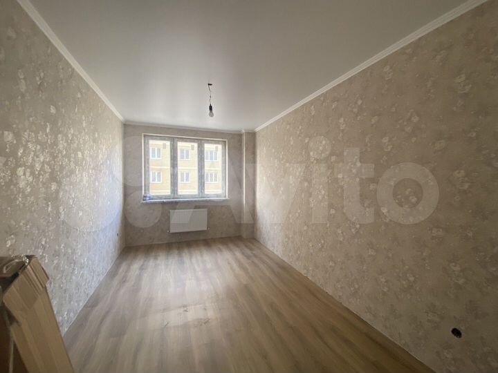 3-к. квартира, 70 м², 2/8 эт.