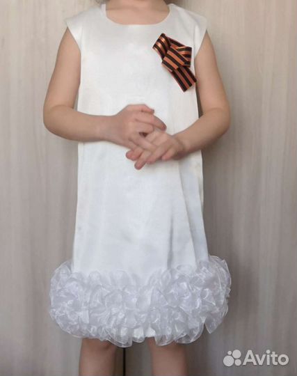 Платье для девочки 110-116 р-р