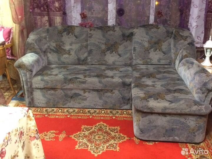 Угловой диван