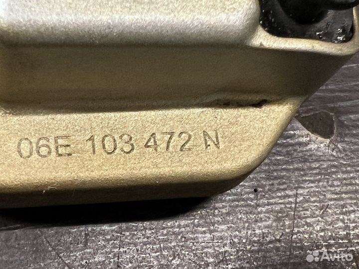 Крышка гбц VAG 3.0 tfsi 06E103472N 06E103471P