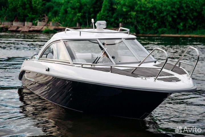 Катер Phoenix 600HT