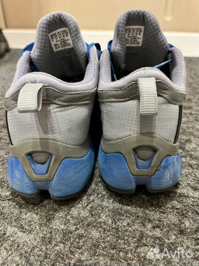 Кроссовки adidas