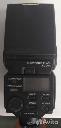 Фотовспышка olympus