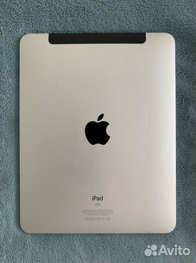 iPad 1-го поколения, 64Gb, Wi-Fi, сим-карта