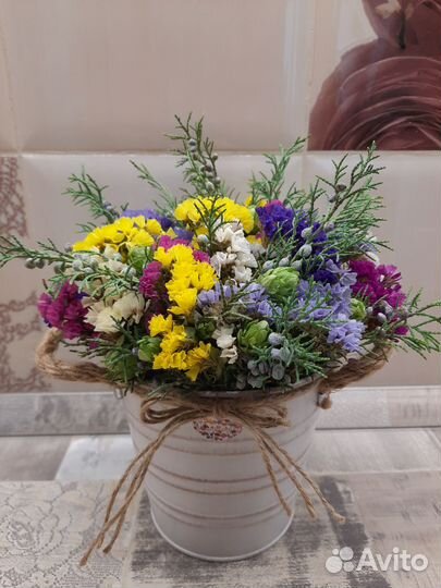 Букеты из натуральных цветов (сухоцветов)