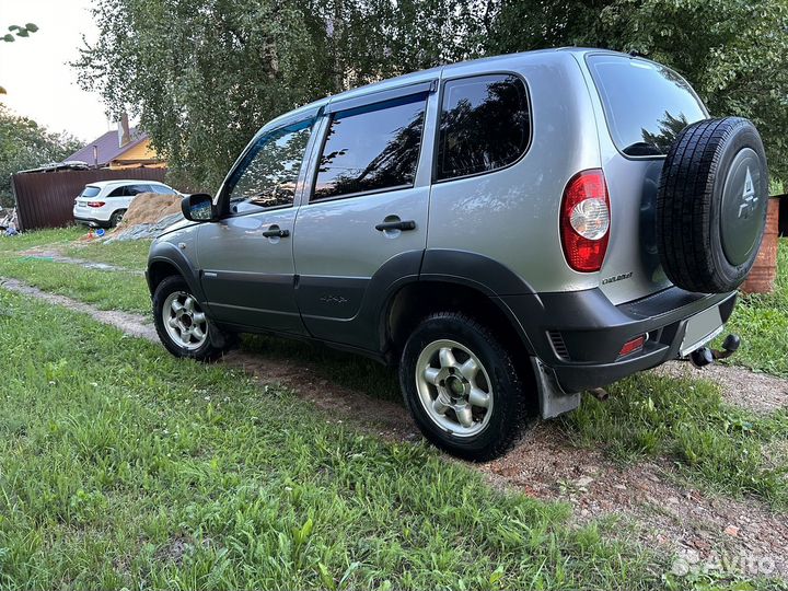 Chevrolet Niva 1.7 МТ, 2010, 173 000 км