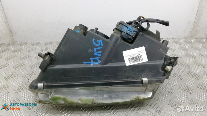 Фара правая Volkswagen Passat B5 2000