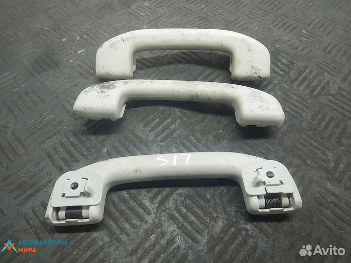 Ручка внутренняя потолочная Nissan Altima