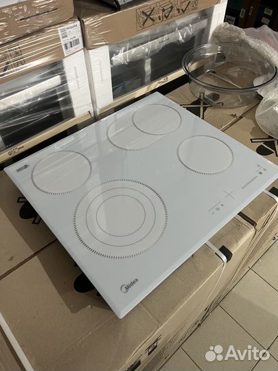 Электрическая варочная панель Midea