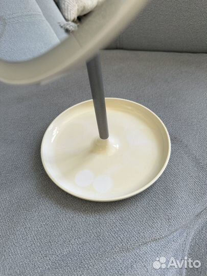 Зеркало косметическое с подсветкой