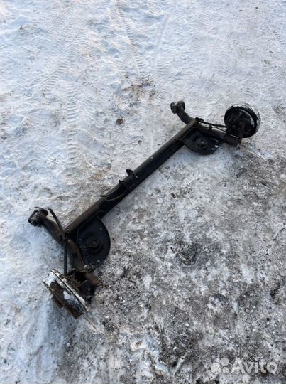 Задняя балка Renault Logan, Sandero