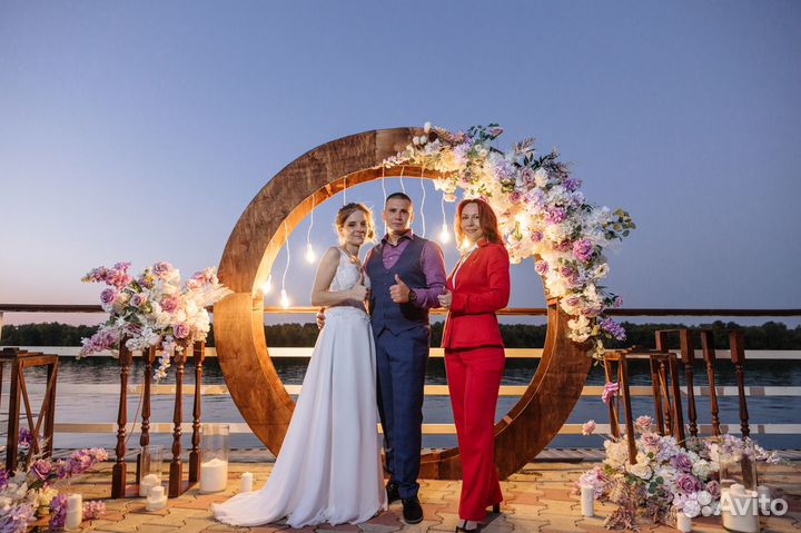 Ведущая свадеб / живой вокал / диджей