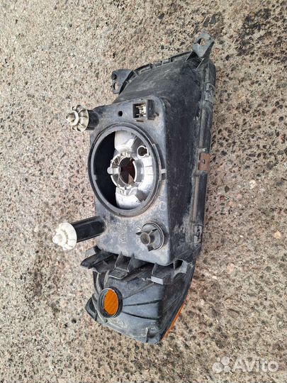 Передняя левая фара Volkswagen passat b3