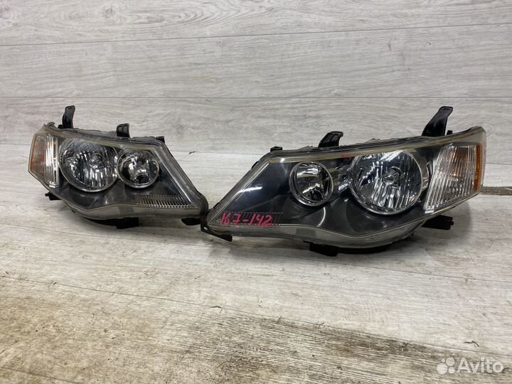Фара Mitsubishi Outlander Xl