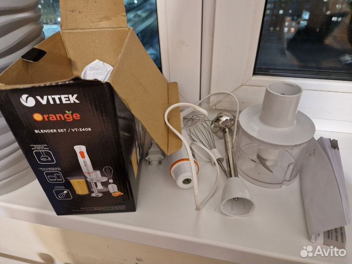 Запчасти на блендер vitek