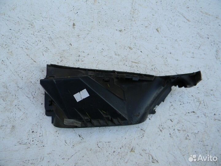 Накладка (кузов внутри) Tiida (C11) 2007-2014