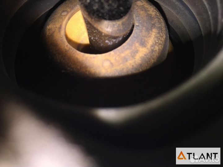 Стойка передняя toyota crown