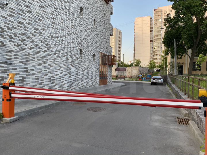 Машиноместо, 14 м²