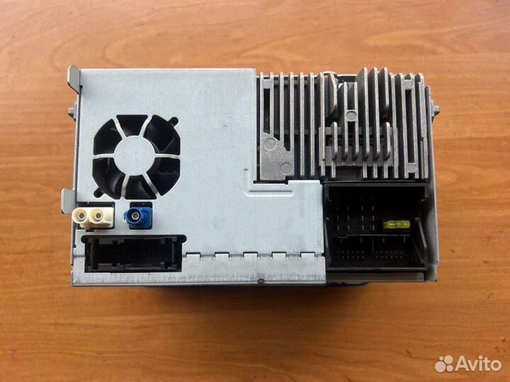 Магнитола Vw Tiguan cffb 2010