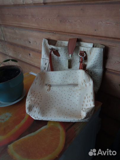 Сумки кожаные женские