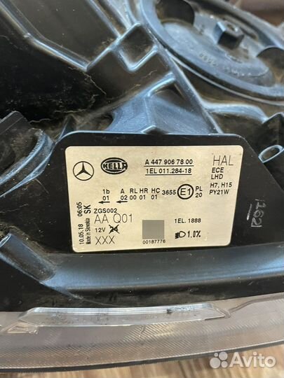 Фара правая Mercedes Vito