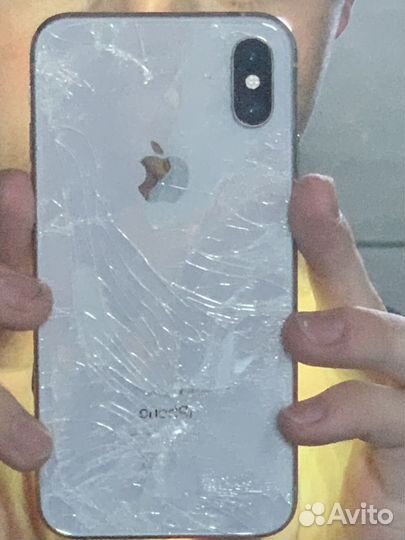 iPhone Xs, 64 ГБ