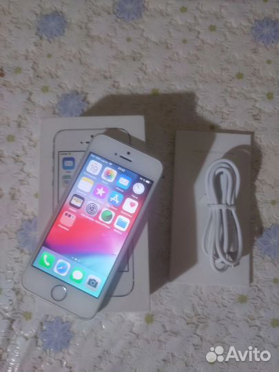 iPhone 5S, 16 ГБ