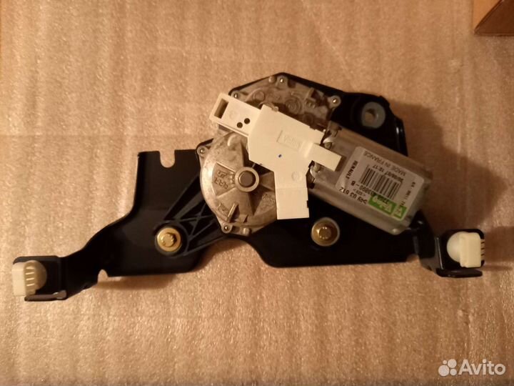 Моторчик стеклоочистителя задний Renault Scenik