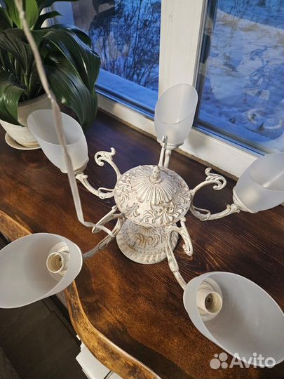 Люстра потолочная