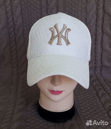 Кепка женская новая