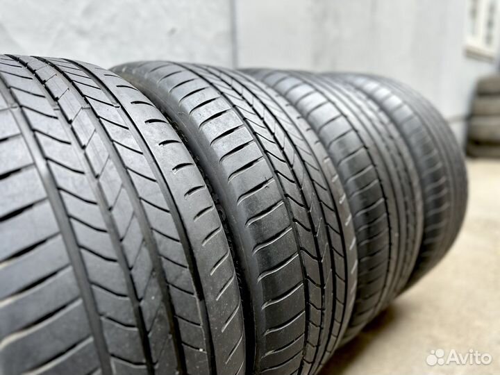 Goodyear EfficientGrip 275/40 R19 245/45 R19