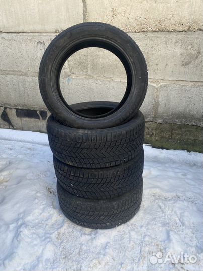 Michelin X-Ice Snow SUV 275/45 R21 110T