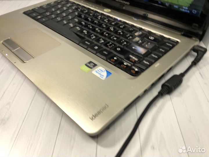 Резвый ноутбук Lenovo с SSD