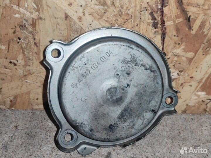 Крышка Mercedes Vito W639 3.0 OM642 2006