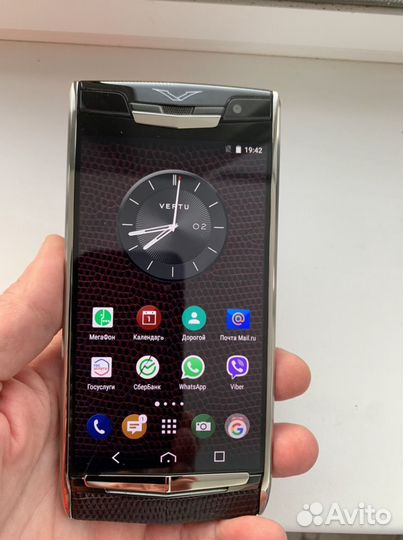 Телефон Vertu