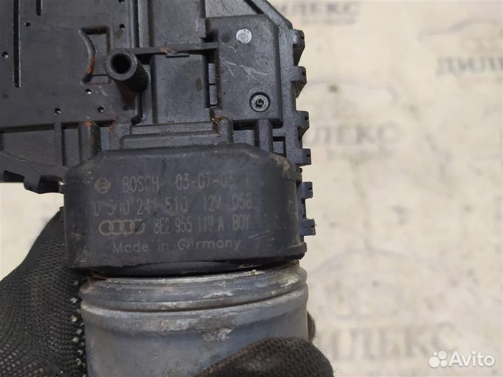 Моторчик стеклоочистителя передний Audi A4 (B7) 2