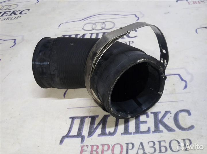 Патрубок интеркулера VW Passat (B6) 2005-2010