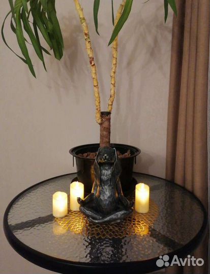 Статуэтка Заяц