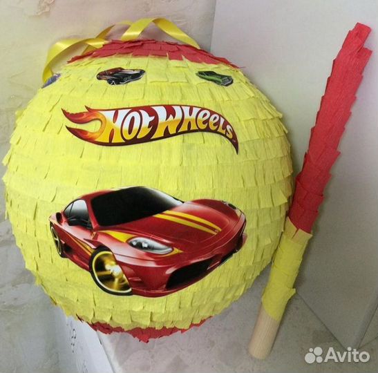 Фотозона Тачки, Молния Маккуин, пиньята Тачки