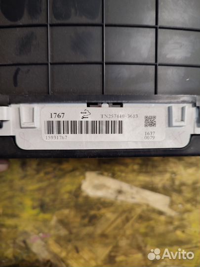 Приборная панель щиток комбинация Cadillac STS 4.6