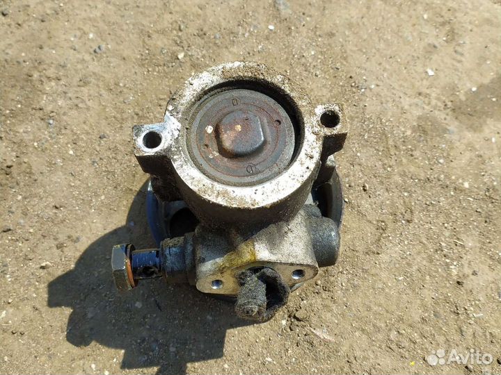 Гидроусилитель руля SsangYong actyon 2 л TDI 2011