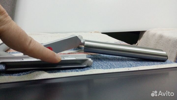 Ножки телевизора Samsung UE49MU7000