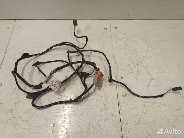 Проводка (коса) передняя правая Volkswagen Touareg