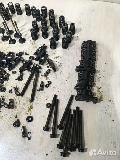 Бугель головки блока Тоуарег 3.2 AAZ